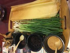 -赵记煎饼卷大葱(东岳店)