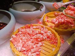 -釜御山海鲜烤肉火锅自助(新城市中心店)