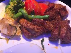 -鸣记脆皮烤鱼·海鲜烤鱼(三八广场店)