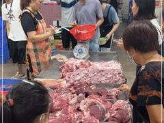 -标记美食新鲜猪杂(兴南大道店)