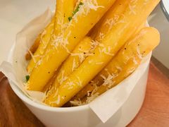 -阿妮叶李(光谷世界城店)