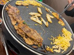 -燚店·铁板鱼蛙·烤肉·烤串(北新桥店)