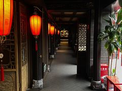 -小龙翻大江文化火锅(宽窄店)