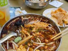 -红鼻子桂林米粉(金唐新光界店)