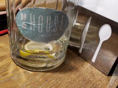 -静香HOUSE·全时段融合餐厅(七星欢乐颂店)