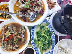 -美味海鲜大排档(明发美食地标店)