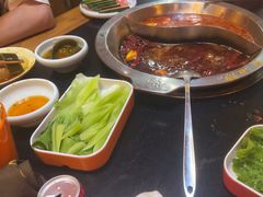 -大龙辣火锅·龙虾·烧烤(湖滨新天地店)