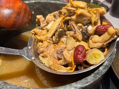 -芸山季·云南野生菌火锅(人民广场来福士店)