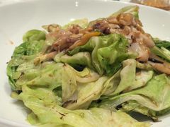 头菜爆螺片-品海楼·大连海胆锅贴馆(东港店)