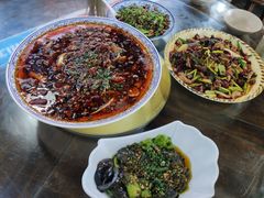 -聚八方土菜馆(余松路店)