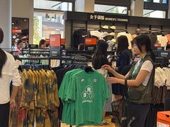 -比斯特上海购物村精品奥特莱斯