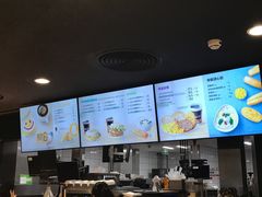 -麦当劳(杨林得来速店)