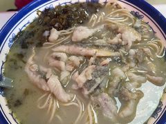 -明呈黄鱼面馆(斜土路店)