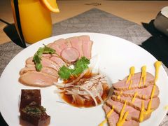 -穹六人间 people 6(岳阳路店)