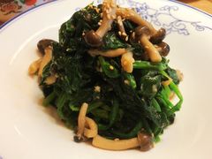 小蘑菇调菠菜-西北45°(世茂广场店)