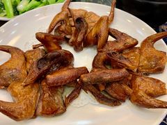 乳鸽-祈胜邨•顺德鱼生•顺德菜(容桂店)