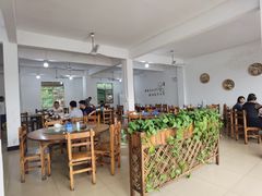 -乡村人家私房菜(250省道店)