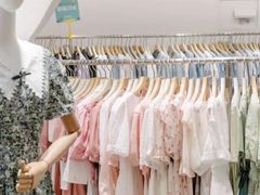 -广州白马服装市场