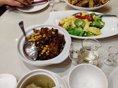 黄豆猪手煲-玉华台饭庄·淮扬菜·烤鸭(望京店)