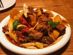新疆大盘鸡-巴扎美食·新疆菜·西域歌舞表演餐厅(新疆大厦店)