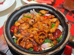 啫啫猪颈肉-恭喜上堓砂锅焗·海鲜大排档(闵行龙湖店)