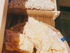 -尚尚仙·酸汤猪手·猪肚鸡火锅(华联万柳购物中心店)