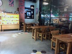 大堂-啊噗吐呦现场烘焙(麦凯乐店)