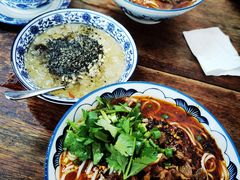 合川正宗红烧羊肉米粉-袁妈红豆汤(重庆总店)