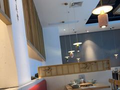 -蜜桃餐厅·伴山(绿宝广场店)