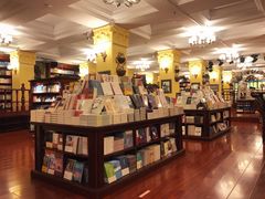 -果戈里书店