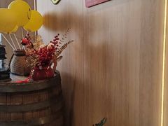 -赶海部落海鲜城(海阳路店)