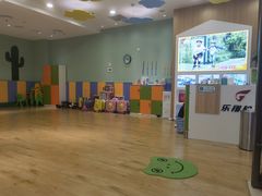 -乐翔轮滑(中庚漫游城店)