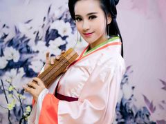 -九月鹰飞汉服摄影工作室