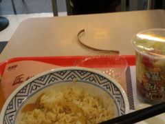 -吉野家(秀谷店)