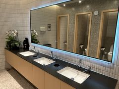 -Z&B Fitness Studio·Gym(前滩L+PLAZA店)