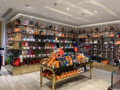 -VENCHI 闻绮(北京国贸商城店)