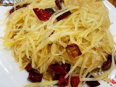酸辣土豆丝-红实家常菜(静安里店)