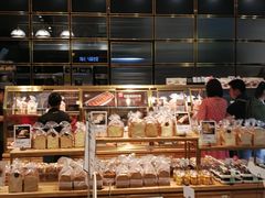 面包甜点陈列柜-仟吉·ART FARM主题店(菱角湖万达店)