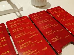 金牌榴莲酥-唐宫海鲜舫