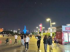 -泉城广场