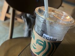 -星巴克(汤臣国贸大厦店)