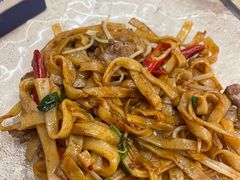 炒河粉-白仁仔· 活烤海鲜 宵夜(豫园店)