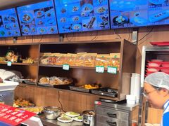-护国寺小吃店(红莲南路店)
