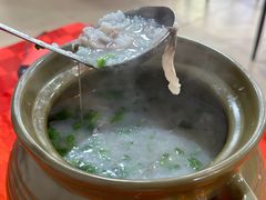 -先鲜鲫鱼粥