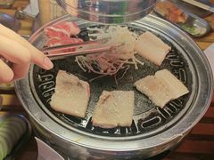 -叽叽扎扎烤肉场(生态城万达店)