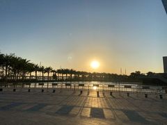 -前海华侨城JW万豪酒店·都会尚膳自助餐厅·牛排海鲜酒水畅飨