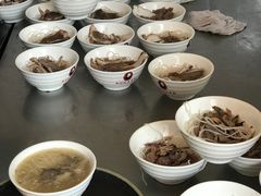 -郝刚刚羊杂割(柳巷店)