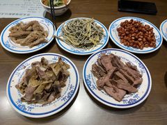 -老爆肚满五香烧牛羊肉