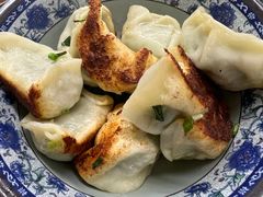 -无名氏宵夜小摊(祝家三姐妹馄饨店)