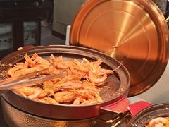 -四囍码头海鲜烧烤自助火锅(外滩南京东路悦荟广场店)